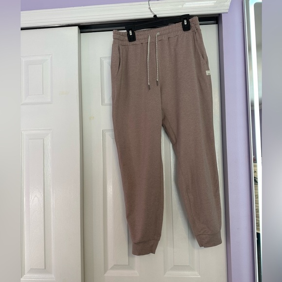 Vuori Performance JoggersDiscontinued color: Umber Heather